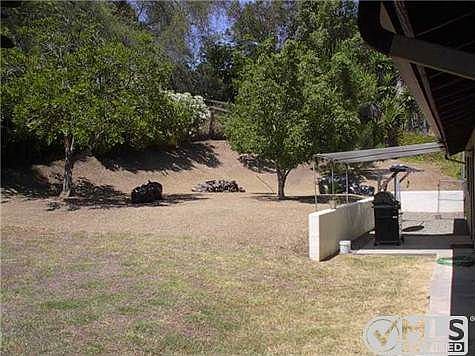 5th image of 348 Las Flores Dr