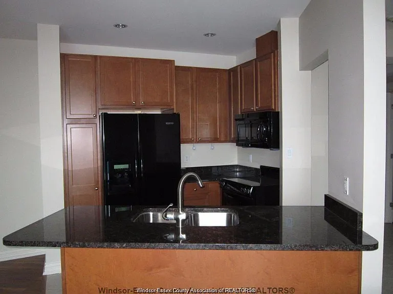 1225 Riverside Dr W #1008 — Photo 10