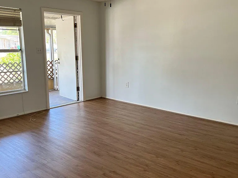 706 Lunar Lake Cir — Photo 7