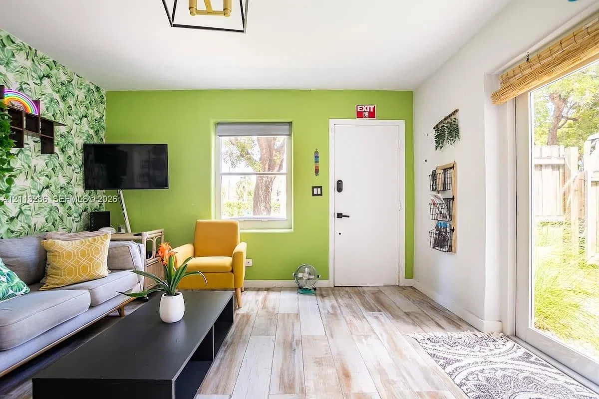 1 bed, 1.0 bath, $1,950 — Photo 4