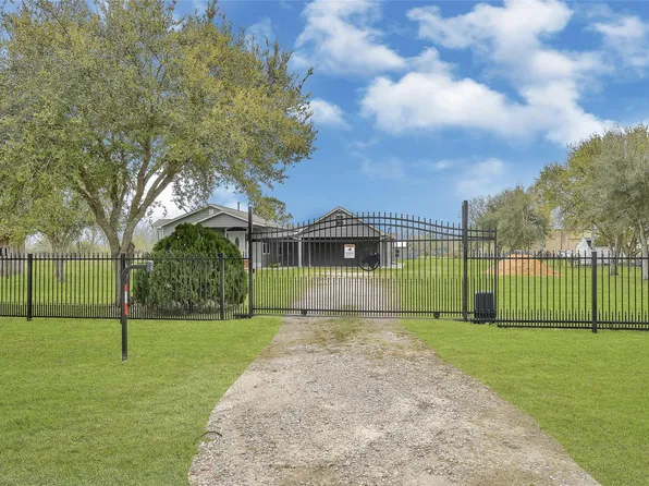 5902 County Road 675c, Rosharon, TX 77583