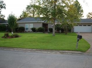 467 Cove Dr, Biloxi, MS 39531