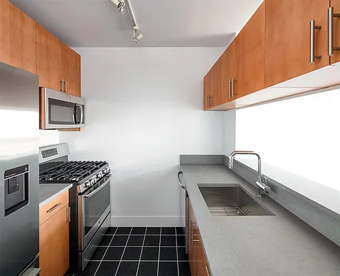 Rented by Addison Property Group | media 4