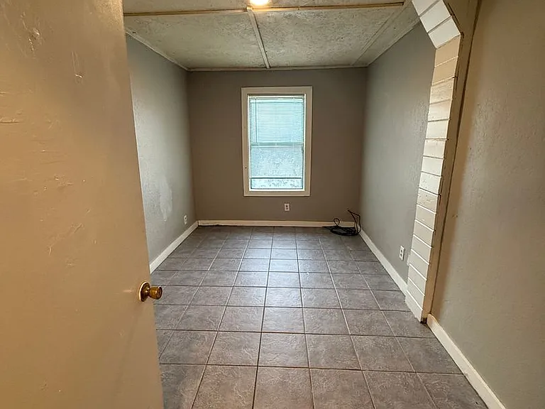3510 Alabama Ave — Photo 4