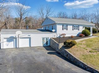 3024 E Ruritan Rd, Roanoke, VA 24012