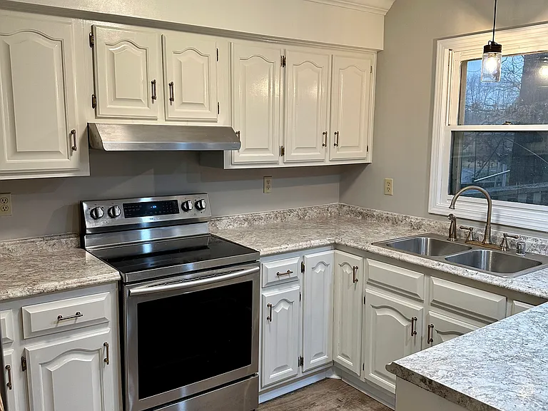 3 Brookside Ln #3 — Photo 6