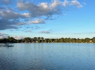 W379S4860 W Pretty Lake Rd, Dousman, WI 53118