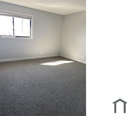 3rd image of 6301 S Keeler Ave #3