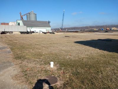 520 S Main St, Louisiana, MO, 63353