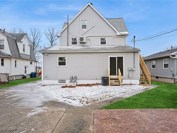 5th image of 2125-2127 E 31st St