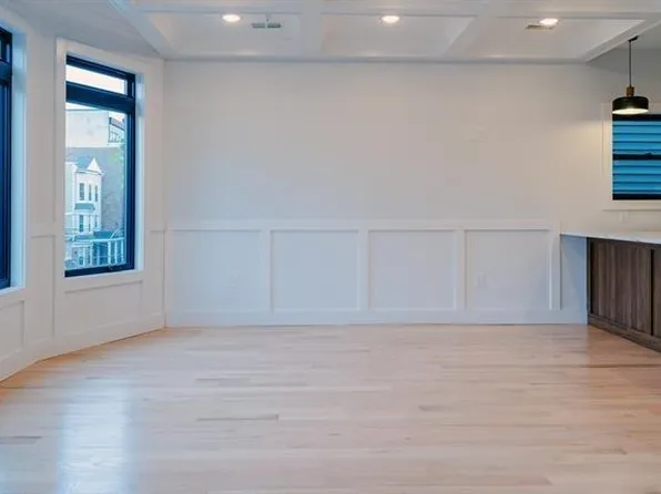 141 Sherman Avenue image 4 of 19