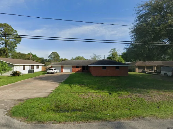 265 Rachal Ave, Bridge City, TX 77611