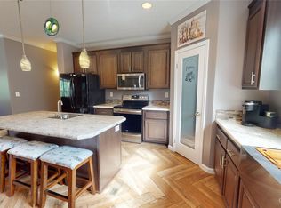 210 Mooseheart Rdg, Marion, NC 28752