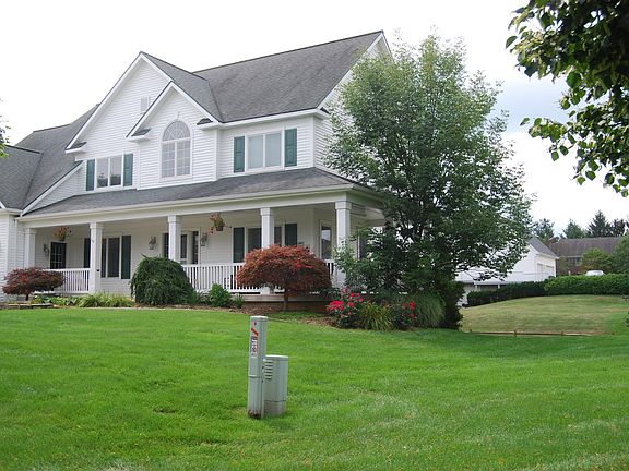 2nd image of 1368 Crystalaire Ct SE