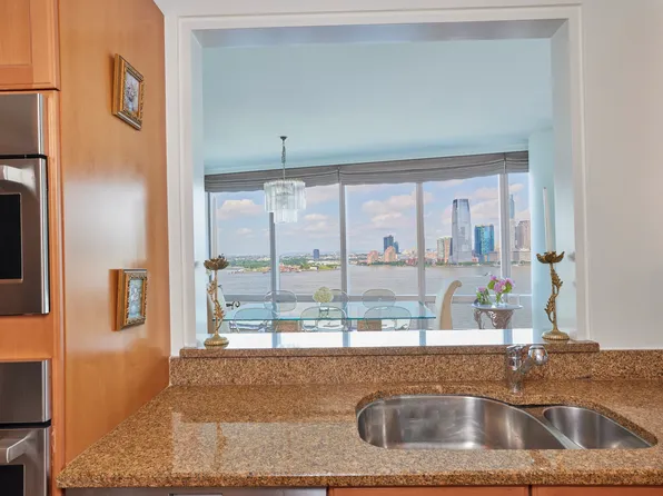 10 Little West Street image 5 of 11