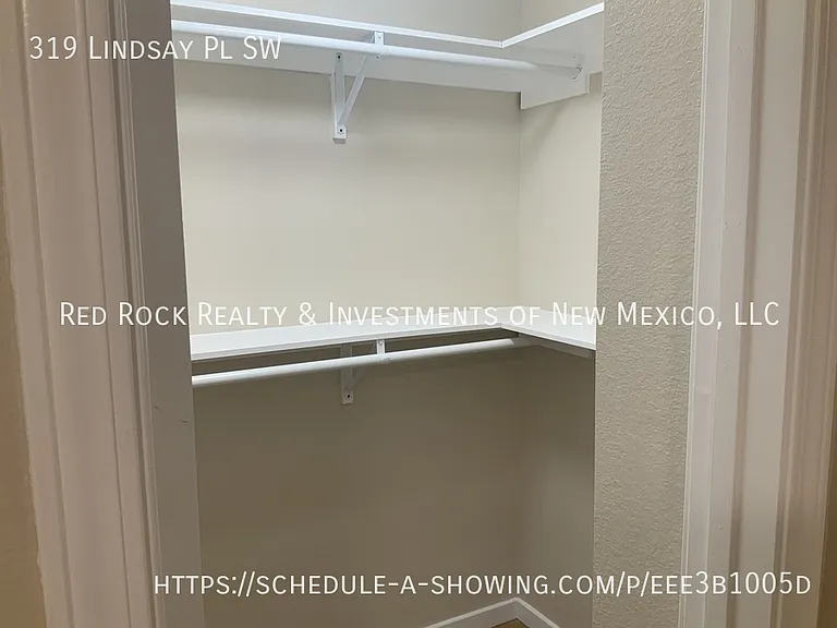 319 Lindsay Pl SW — Photo 16