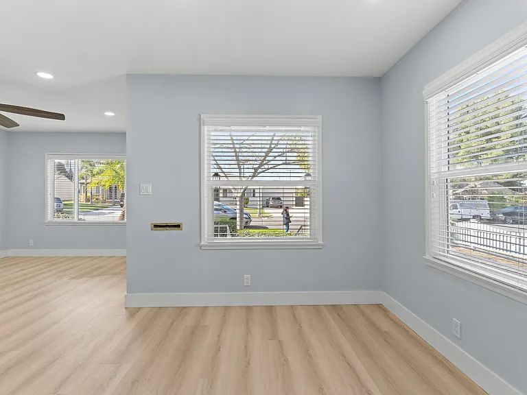 815 Wakefield Ave — Photo 36