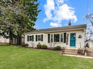 394 Park Ave, Chardon, OH 44024