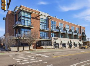 211 E Nine Mile Rd Unit 313, Ferndale, MI