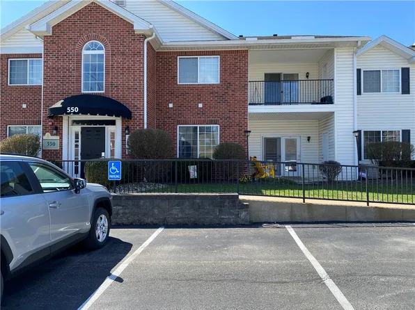 550 Hidden Ridge Ct APT 203, South Park, PA 15129
