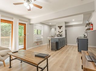 289 Notch Ln BUILDING A-19, Reeds Spring, MO 65737