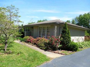 3120 Old Mayfield Rd, Paducah, KY 42003