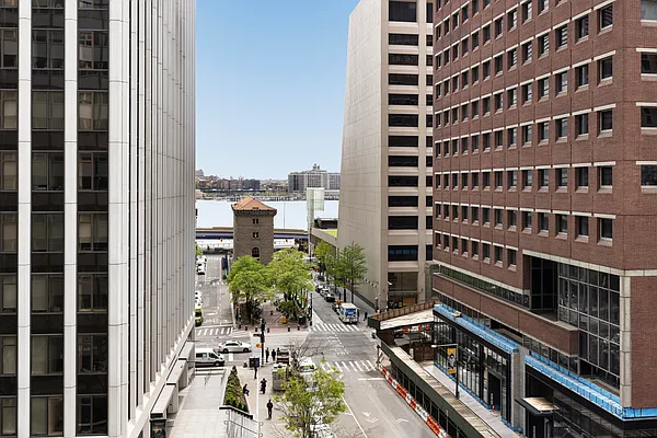 Sold by Douglas Elliman | media 14