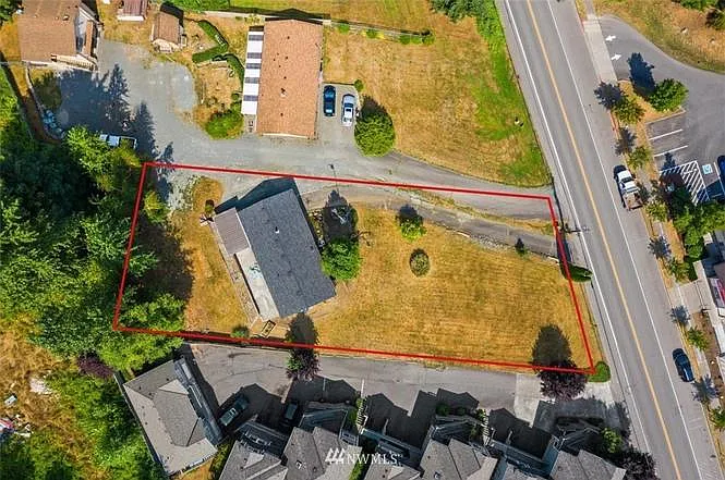 2212 Grade Rd — Photo 3