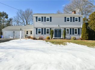 19 Apple Hl, Wethersfield, CT 06109