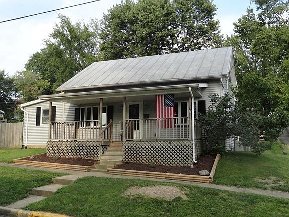 2nd image of 118 N Rich St
