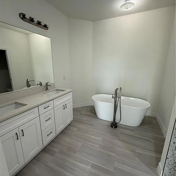 17444 Barbara Dr #17444 — Photo 9