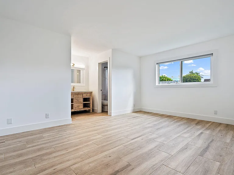 401 Southwind Dr #1 — Photo 4