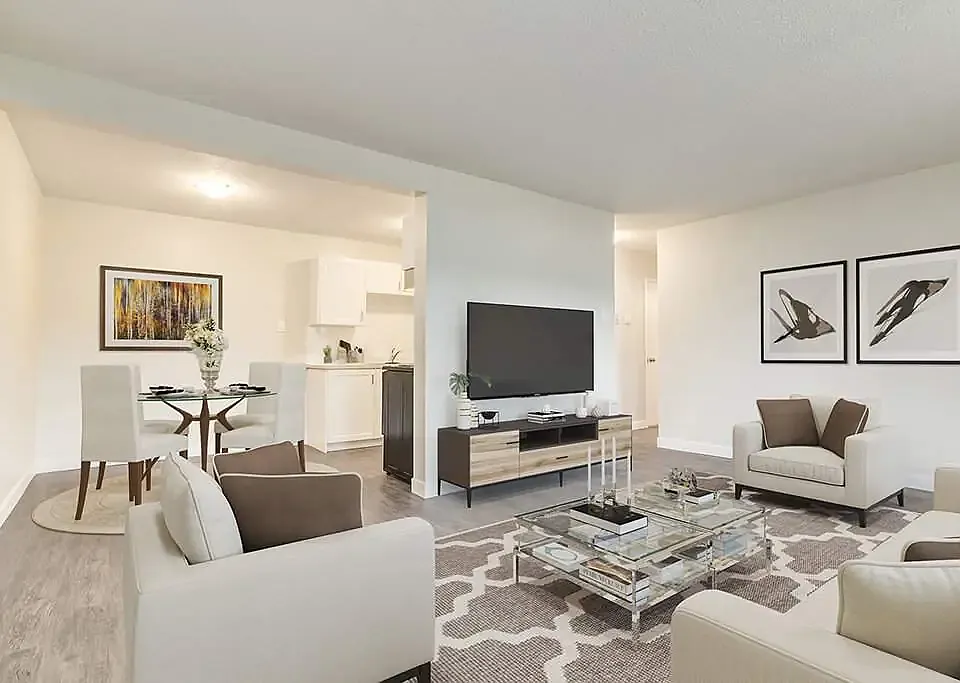 6211 48a Ave #106