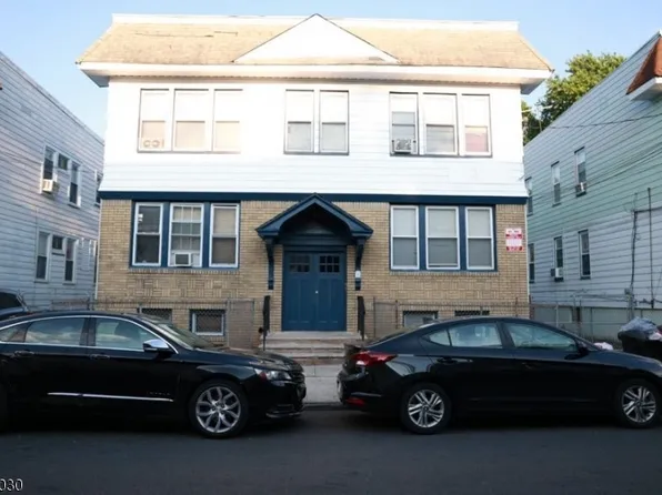 66 Halstead St, Newark City, NJ 07106