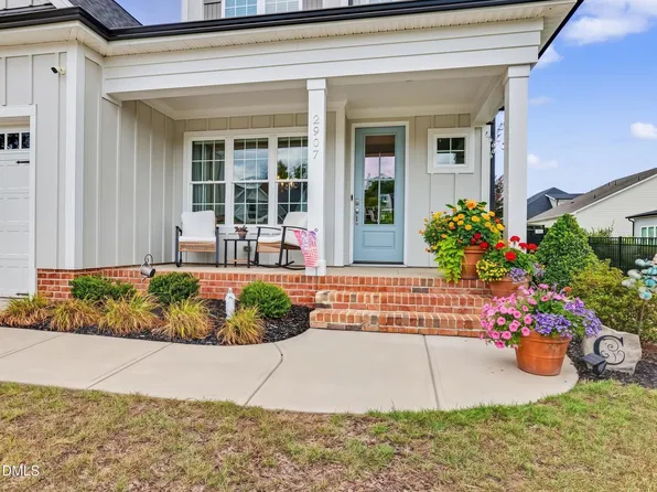 2907 Meadow Bluffs Way, Fuquay Varina, NC 27526