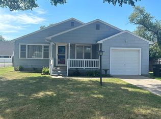 1515 Robbins St, Augusta, KS 67010