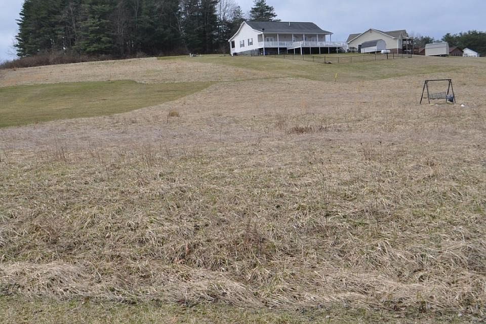 1st image of Cherry Ln