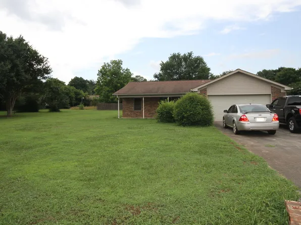 101 Harwell Cir, Meridianville, AL 35759