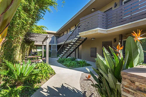 Elan Beachlofts Photo 1