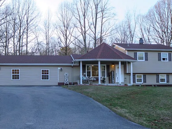 267 Simmons St, Spencer, TN 38585