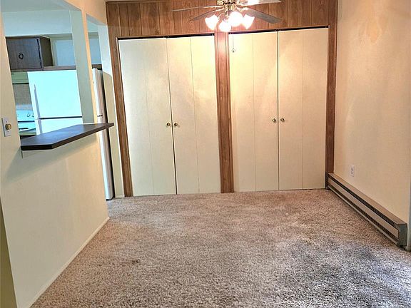 5th image of 7620 Woodview St APT 1