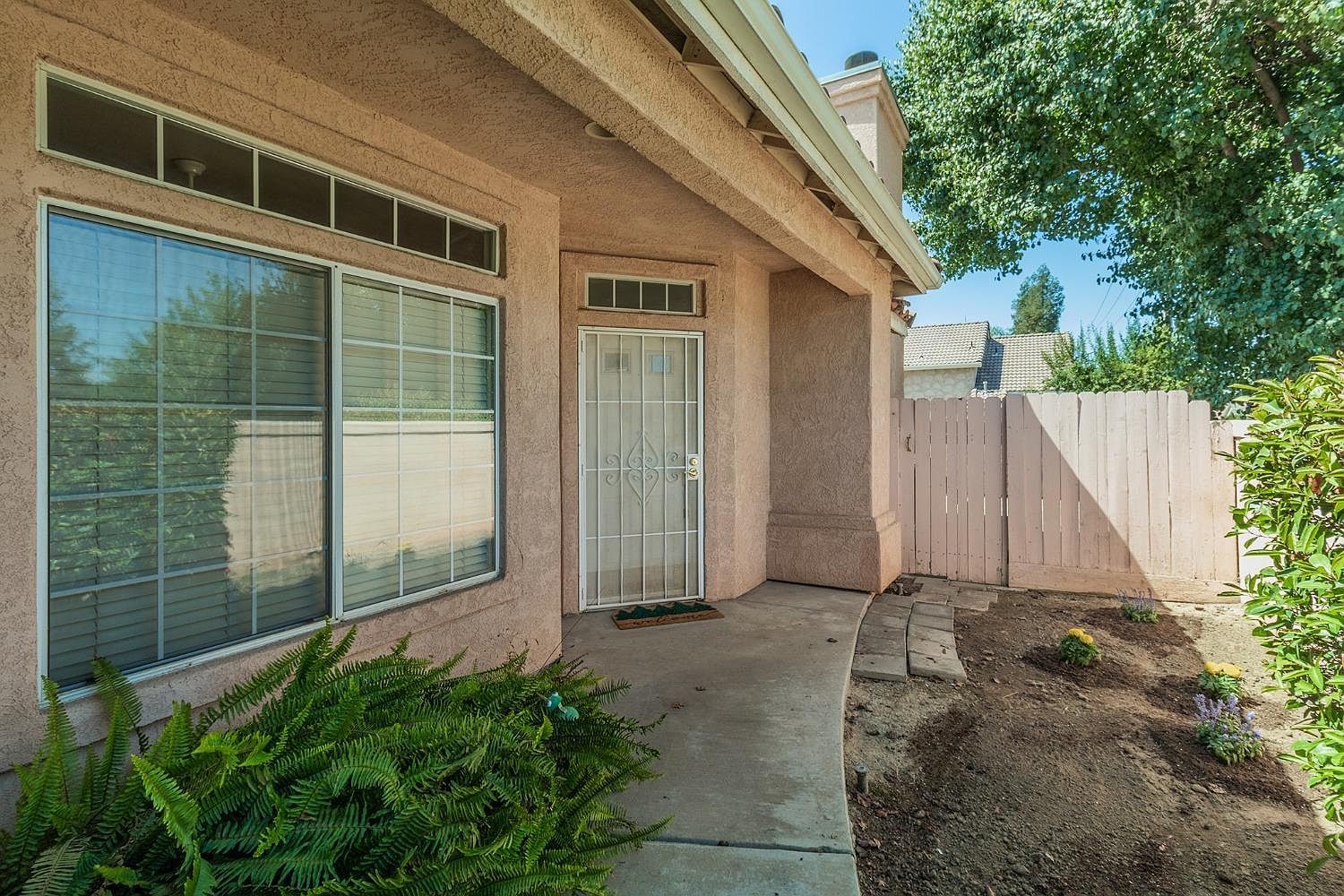 114 Twins Ct, Reedley, CA 93654 Zillow