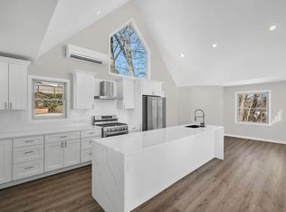 19 Maple Rd, West Haven, CT 06516