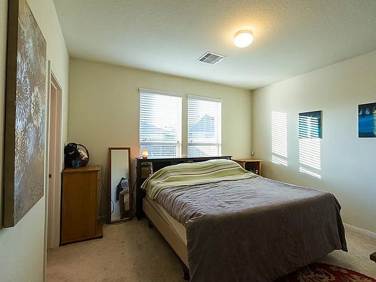 6535 Dayridge Ln — Photo 5