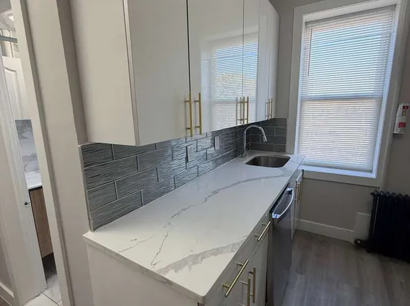 5801-03 Palisade Avenue image 3 of 7