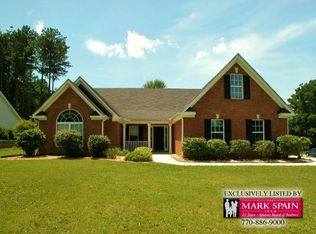 2400 Oakland Ln, Loganville, GA 30052