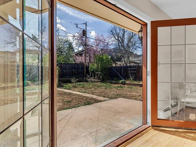 650 Hartford Dr — Photo 36