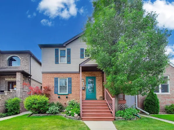 6725 W Albion Ave, Chicago, IL 60631