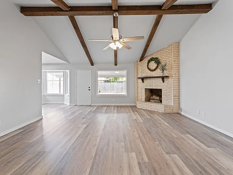 3607 W Michigan Ave — Photo 3