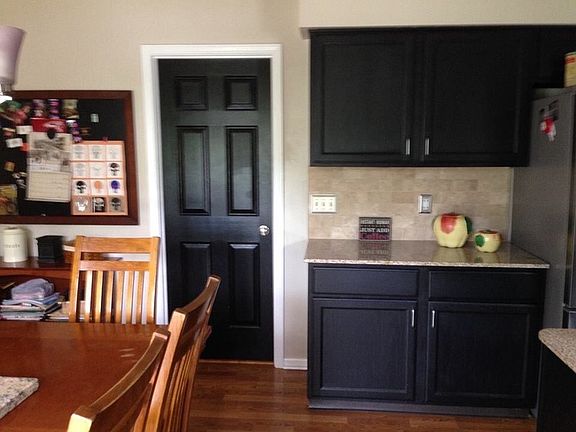 Kitchen door to Mud room/garage